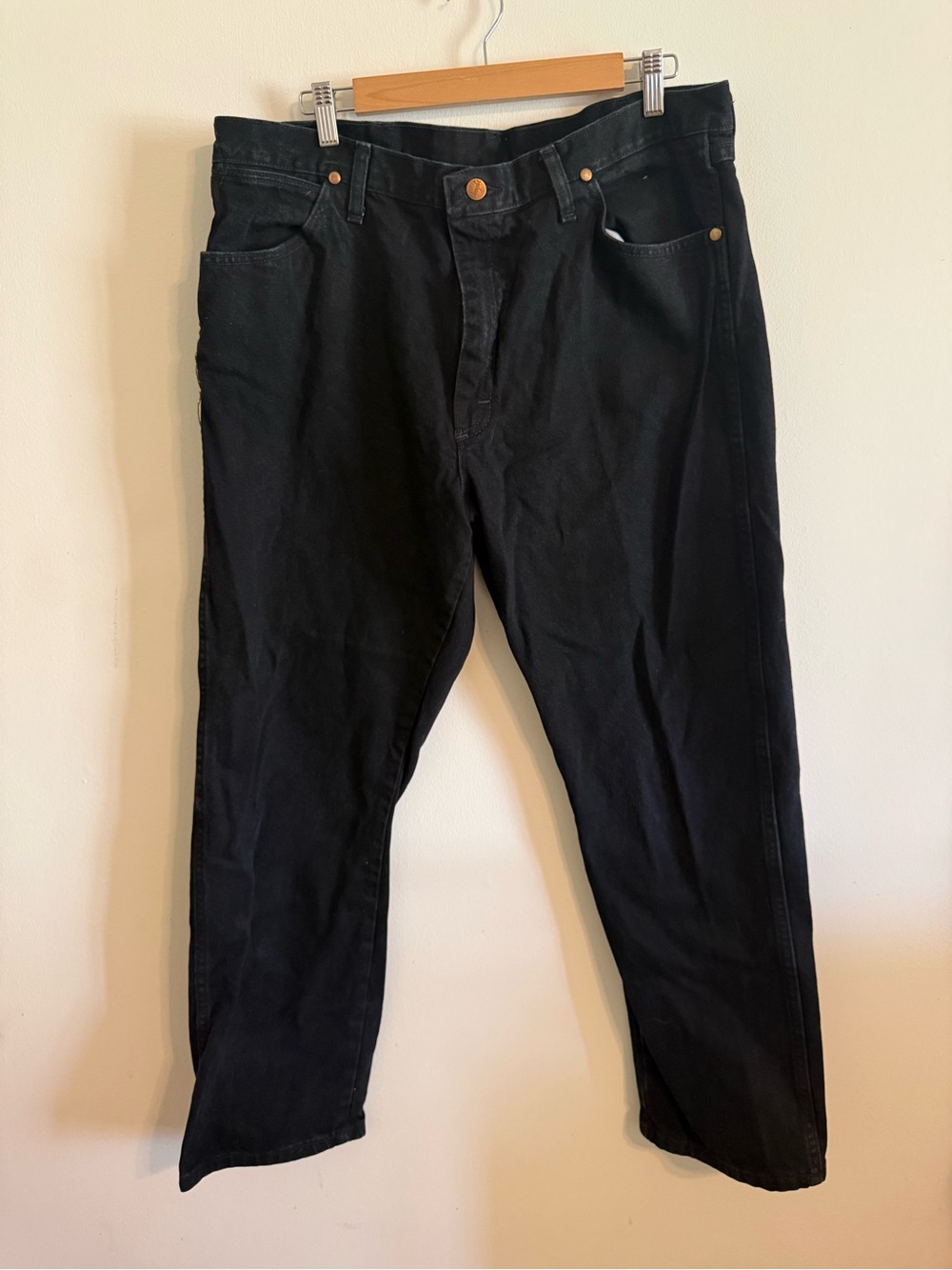 Wrangler Black Straight-Leg Jeans